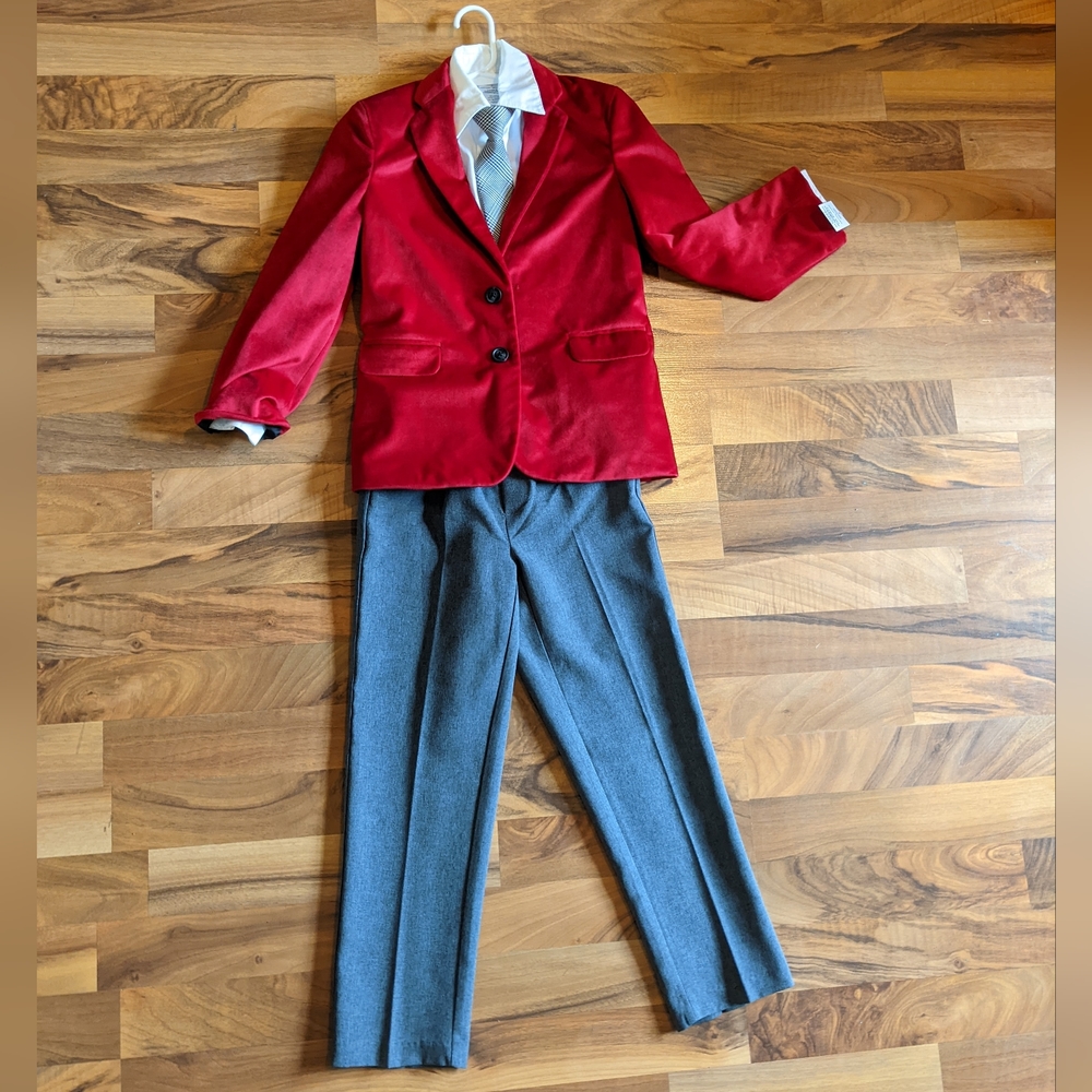 Nautica 4 piece Suit kids size 7